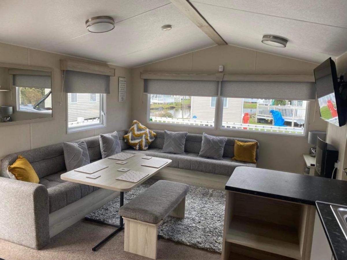Haggerston Castle 6 Berth Caravan - Lakefield 115 Cheswick  ภายนอก รูปภาพ